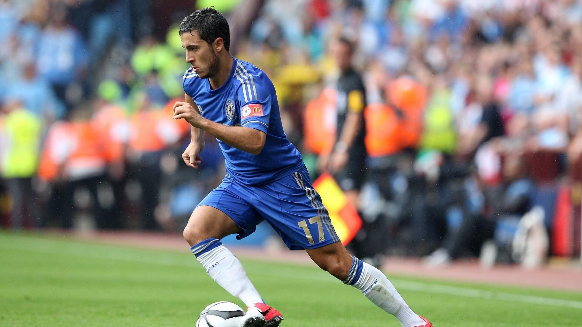 萨拉赫与30激战FPX分钟,出色防守胜负难料!,詹姆斯焦点对战上演精彩一战