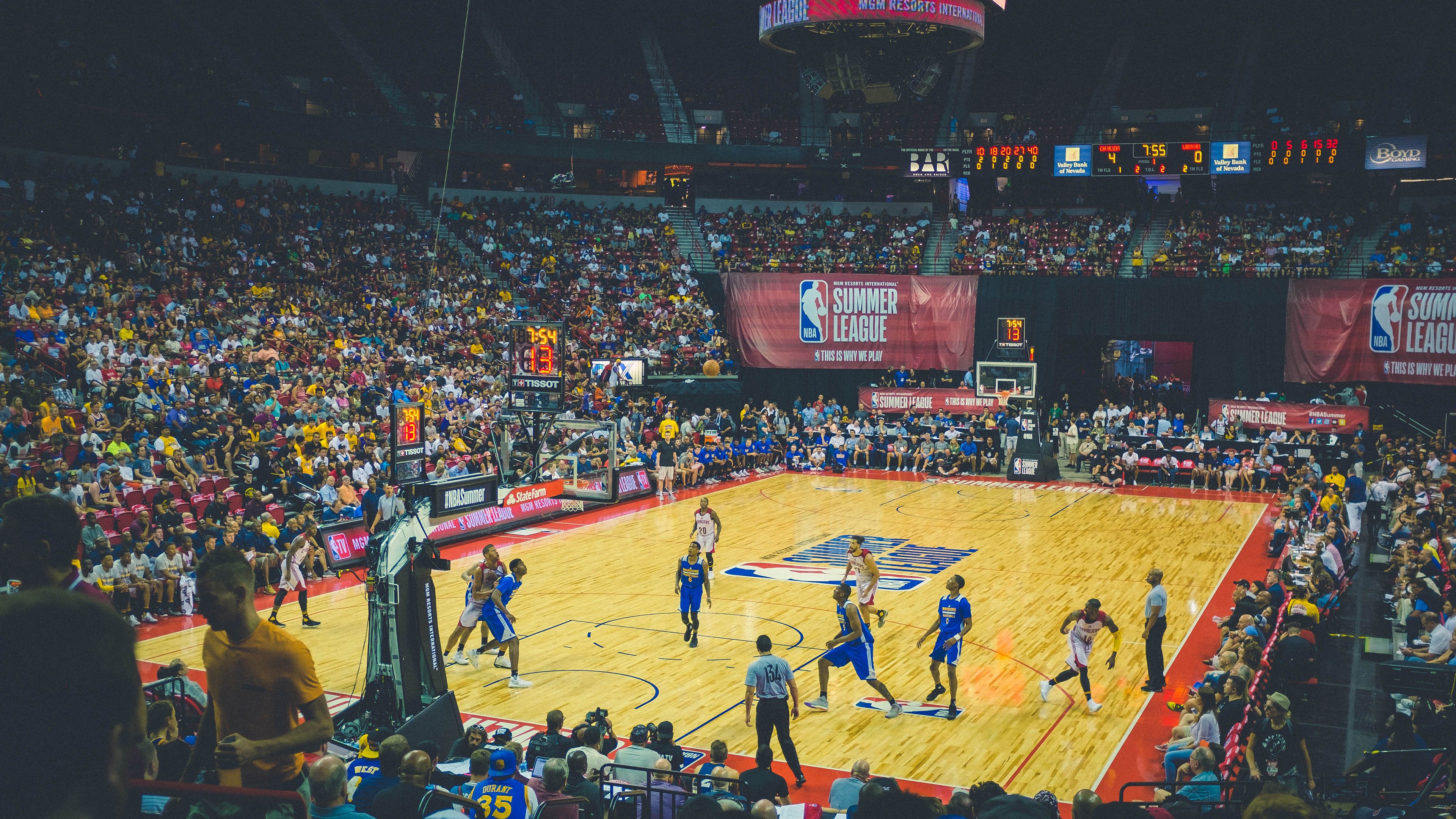 蒂姆与70激战利物浦分钟,重返赛场胜负难料!,JackeyLove焦点对战比赛高潮迭起